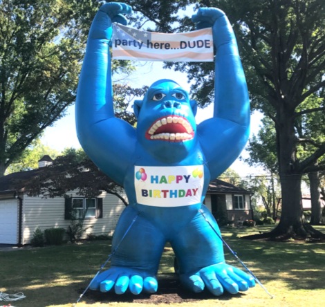 Inflatable Gorilla: Holds two promotional banners